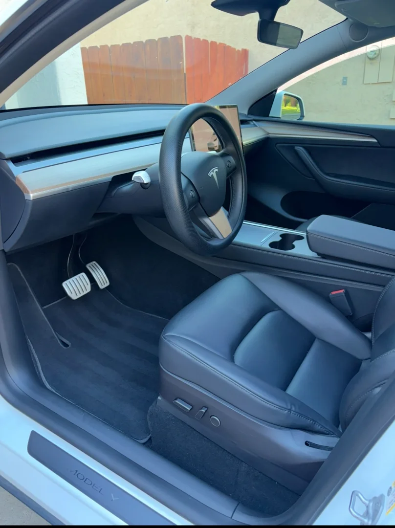 Maika Beristain, Founder