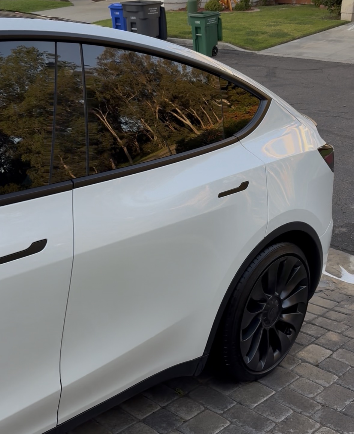 Tesla Model Y Full Detail — photo 10